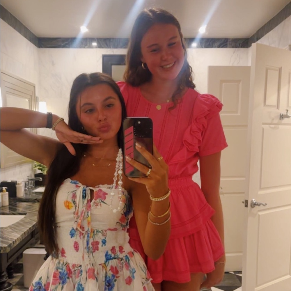 Meet your Posher, Emma